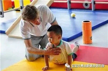 使用智能耳机进行篮球训练的具体方法和技巧_2